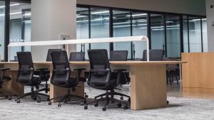 Kursi Kantor Bali dengan Roda, Dukung Fleksibilitas dalam Ruangan